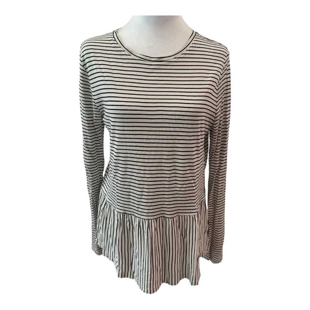 Old Navy Pleated Long Sleeve White and Gray Tunic